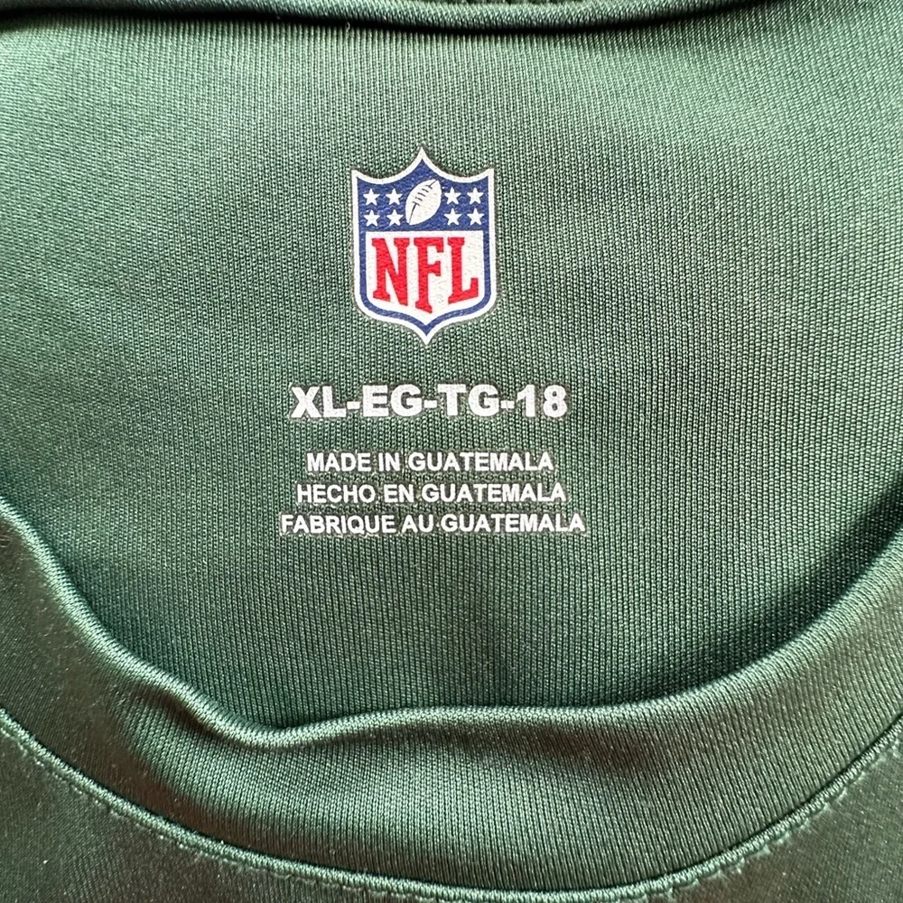 Green Bay Packers NFL Hall Of Fame Kids Shirt - Picture 5 of 5